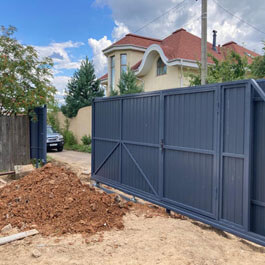 установка откатных ворот